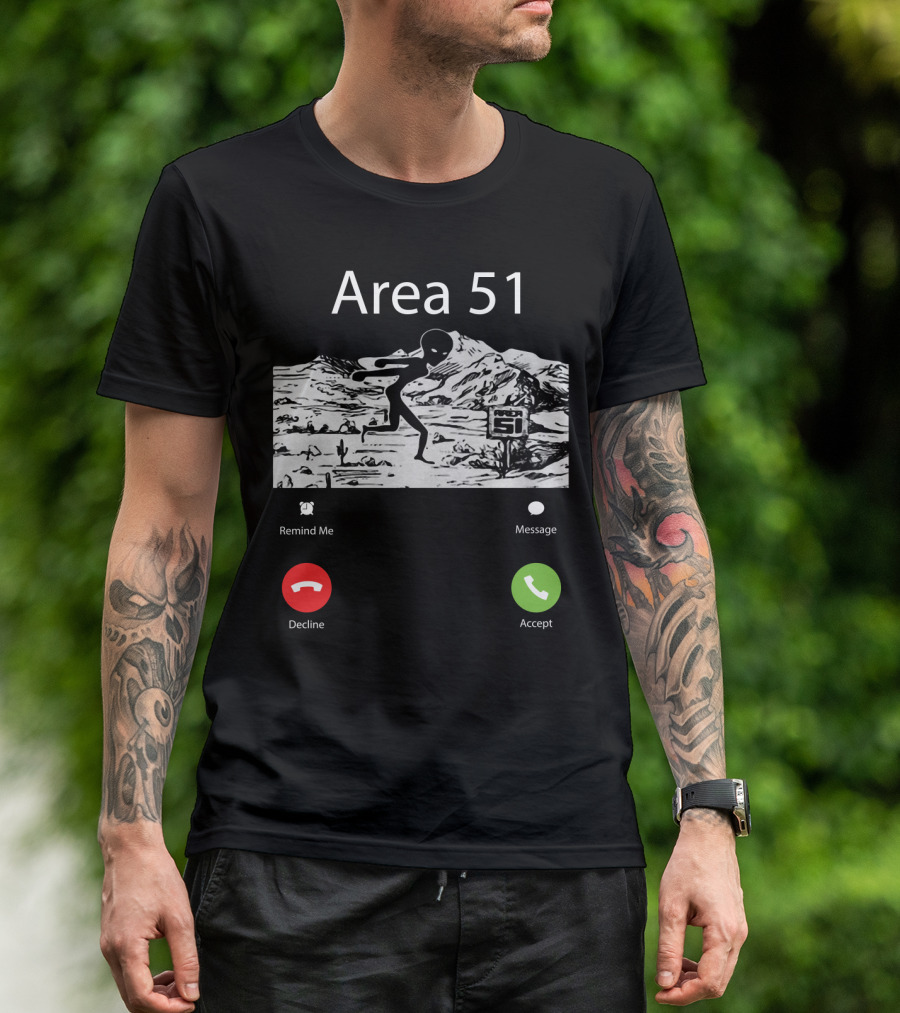 Area 51 Alien Running Desert Landscape With Call Options Remind Me Message Decline Accept T-Shirt