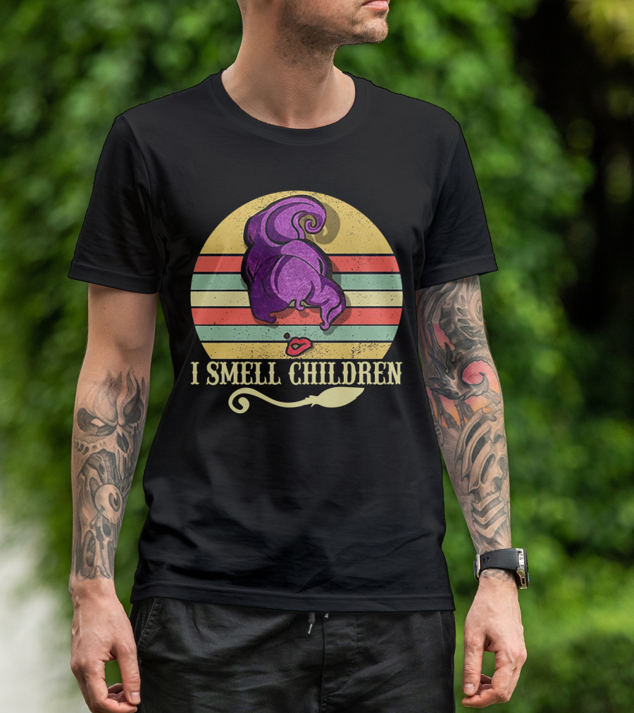 I Smell Children Vintage Sunset Mary Sanderson Hocus Pocus Witch Hat Retro Stripes T-Shirt