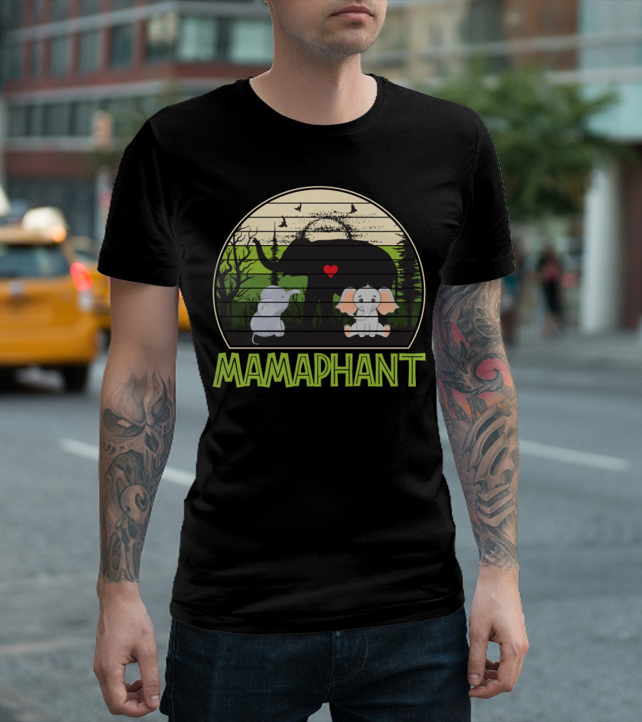 Mamaphant Cute Elephant Mom With Heart And Baby Elephants T-Shirt