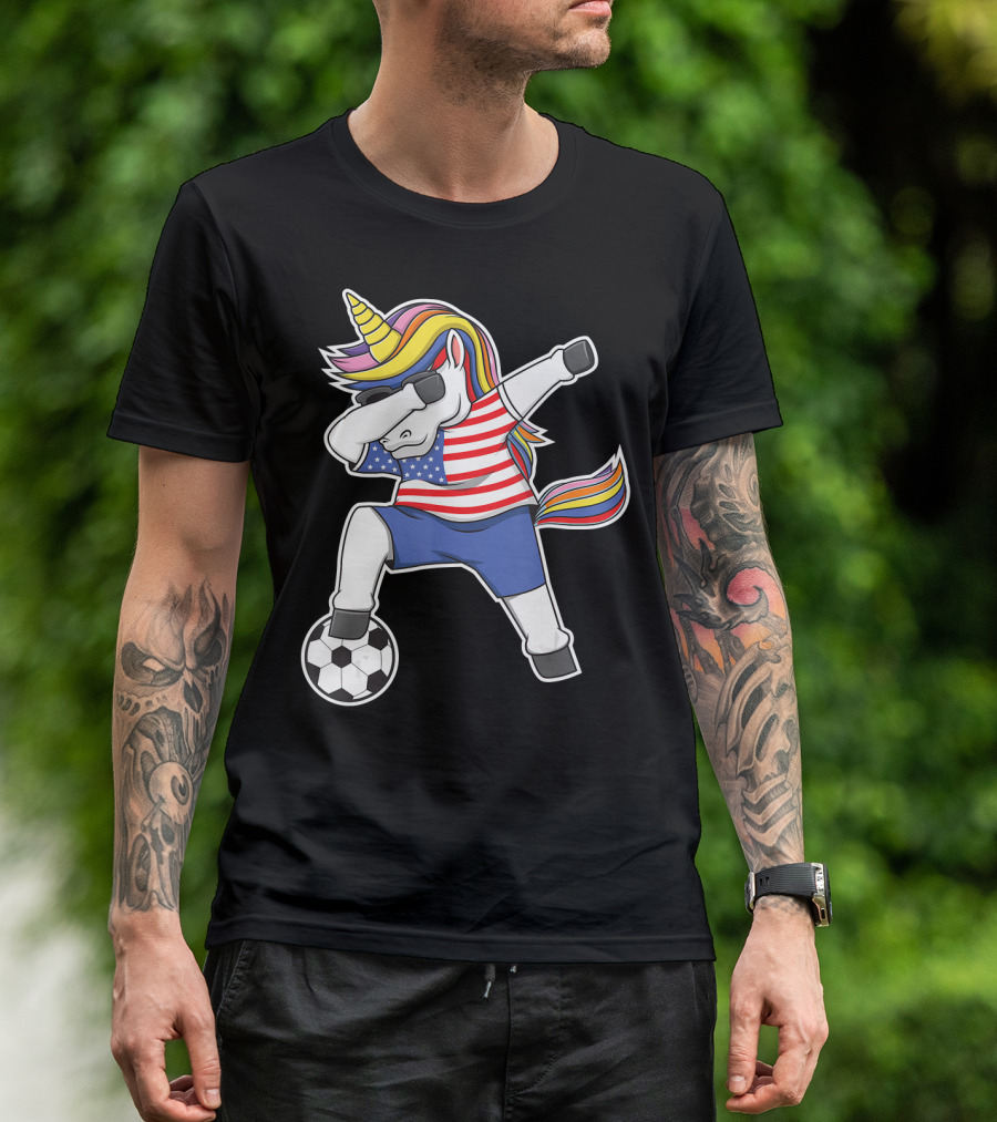 Dabbing Soccer Unicorn USA Girls Unicorn Lover Stars And Stripes Football T-Shirt