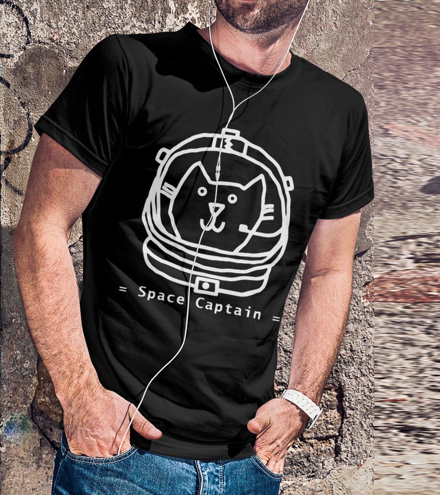 Space Captain Cat In Spacesuit T-Shirt