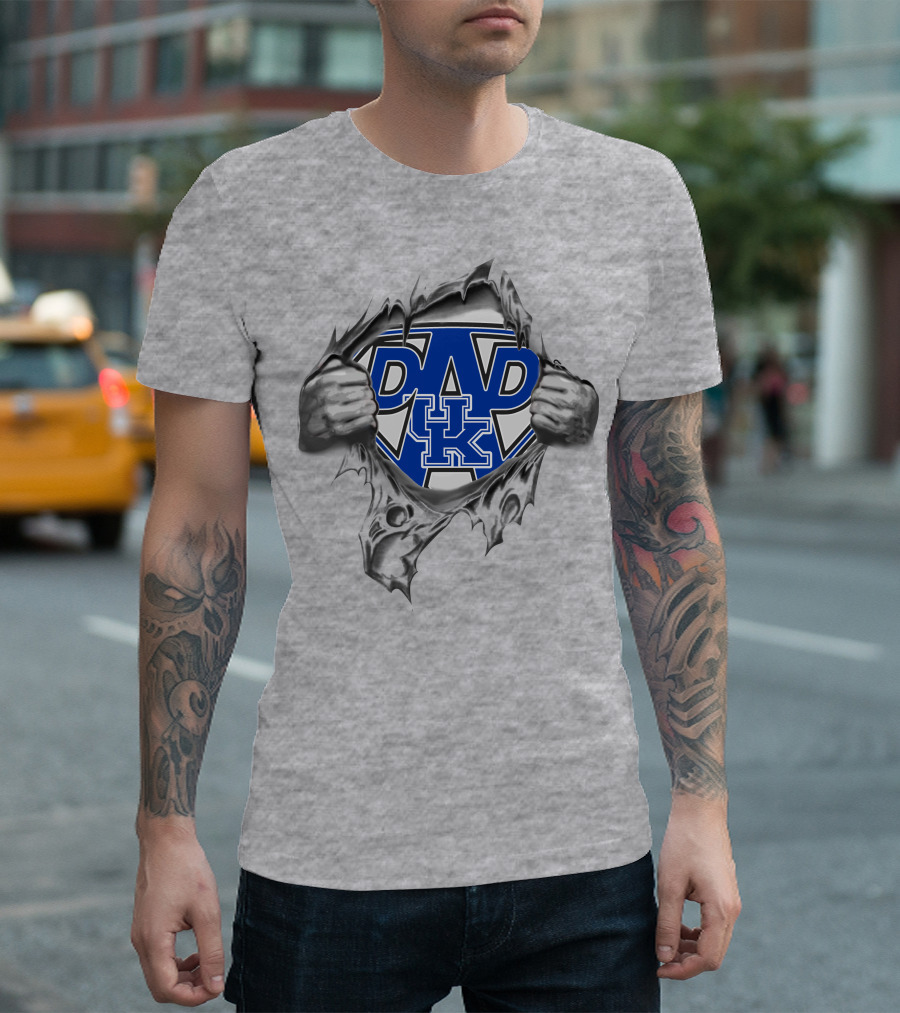 Kentucky Wildcats Dad Logo Superman Shield T-Shirt