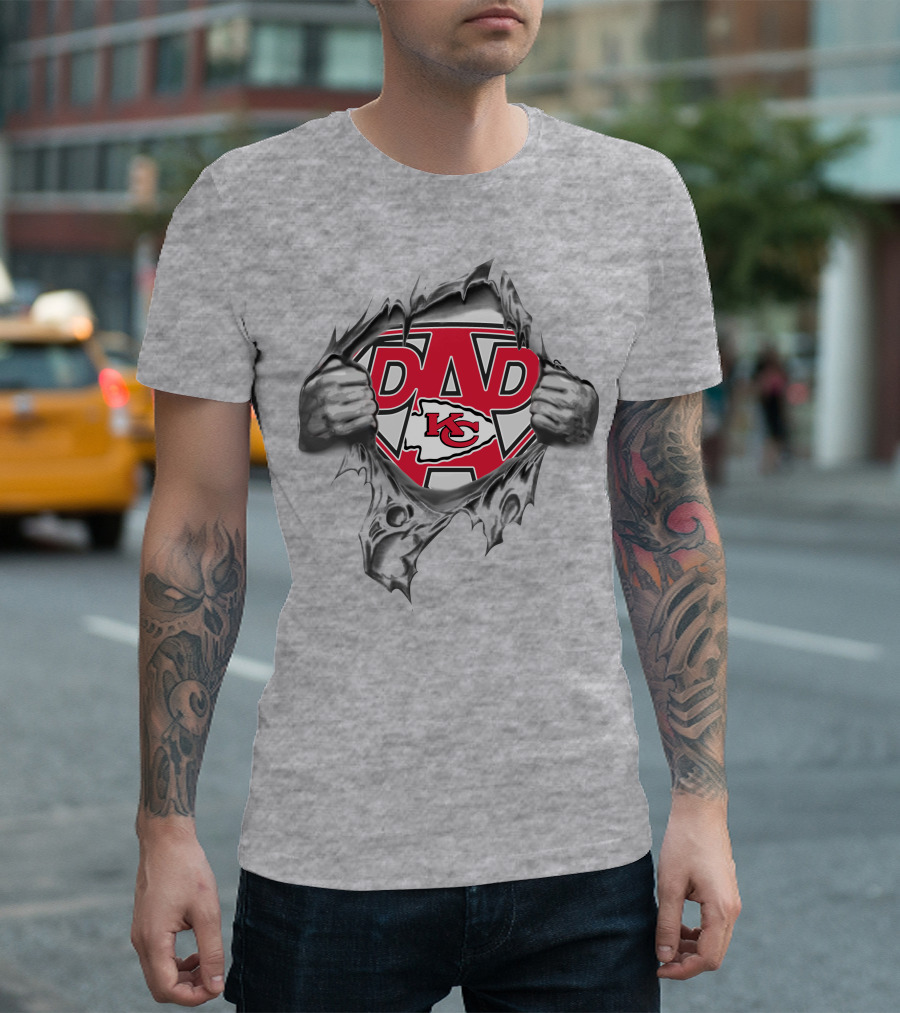 Super Dad Kansas City Chiefs Logo Superhero T-Shirt