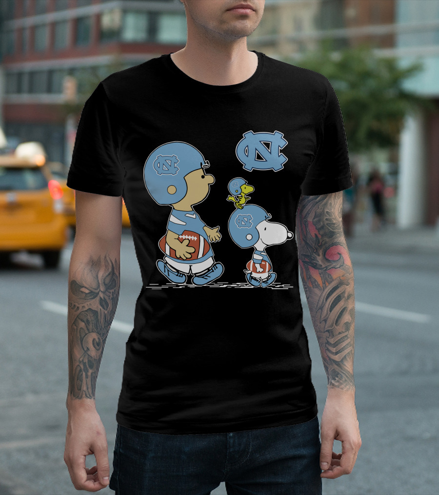 North Carolina Tar Heels Peanuts Characters Charlie Brown Snoopy Football Helmets T-Shirt