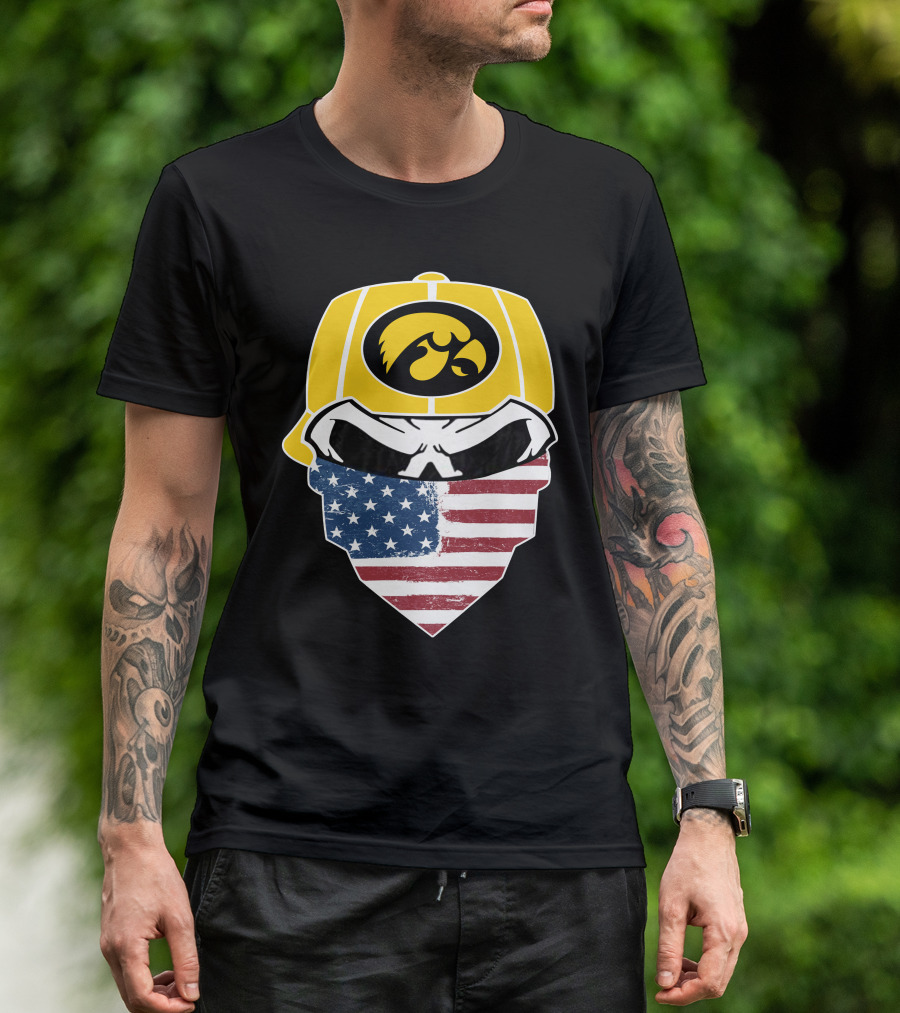 Hawkeyes Skull American Flag Bandana T-Shirt