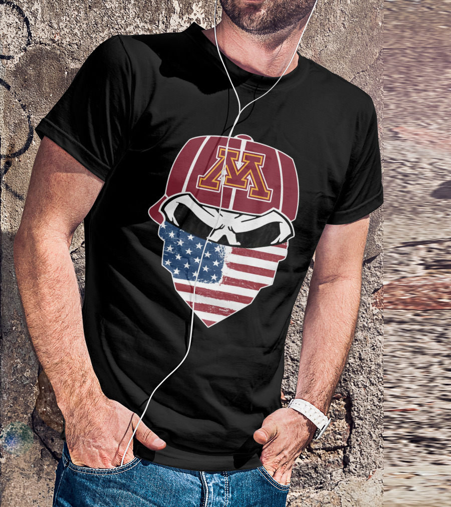 Minnesota Golden Skuls American Flag Skull Bandana M T-Shirt