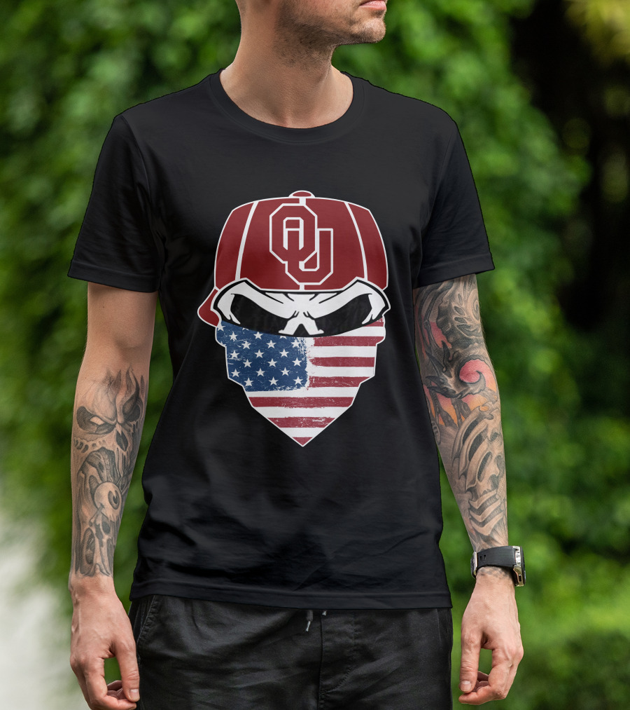 SOONERS Skuls OU American Flag Bandana Skull T-Shirt