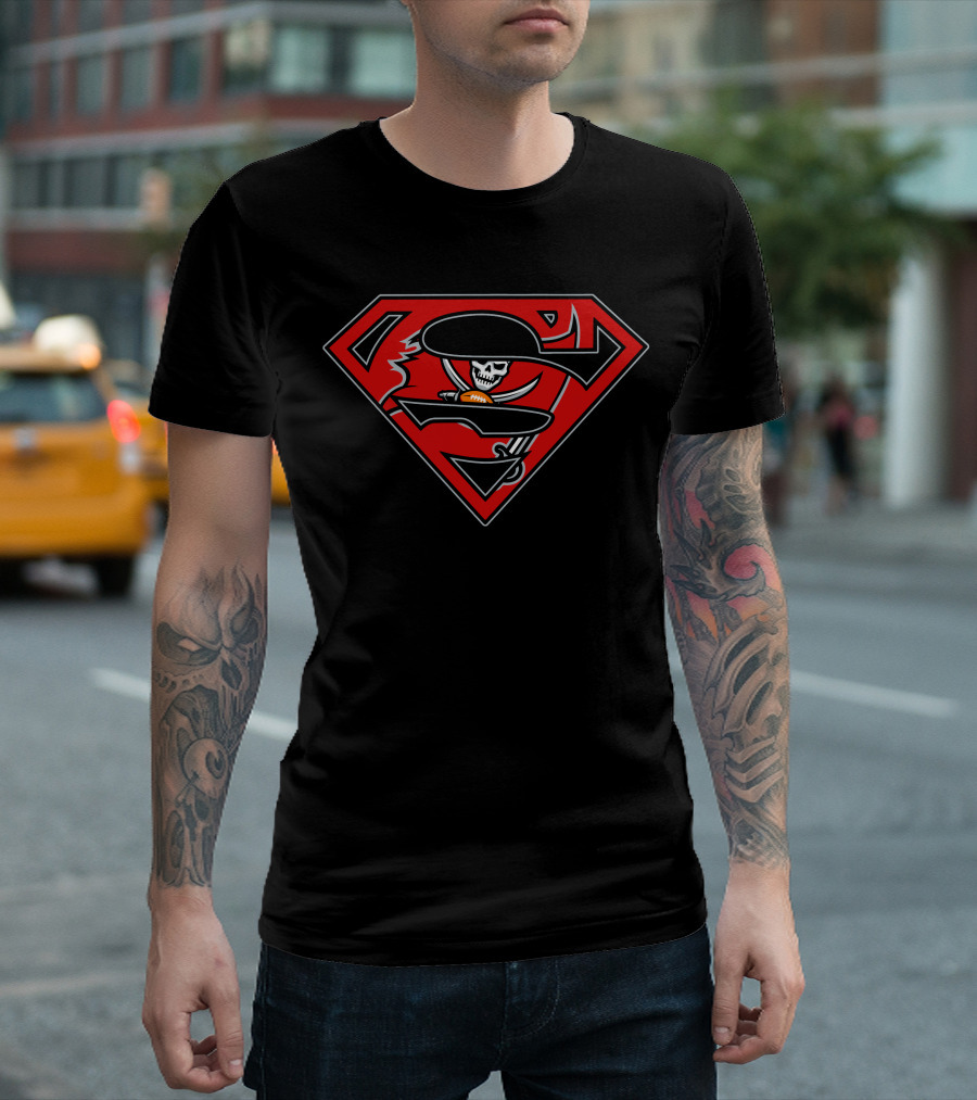 Superman Logo With Buccaneers Pirate Flag Skull And Swords T-Shirt