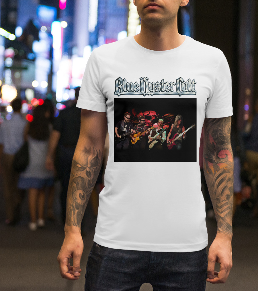 Blue Oyster Cult Live Performance Band Image T-Shirt