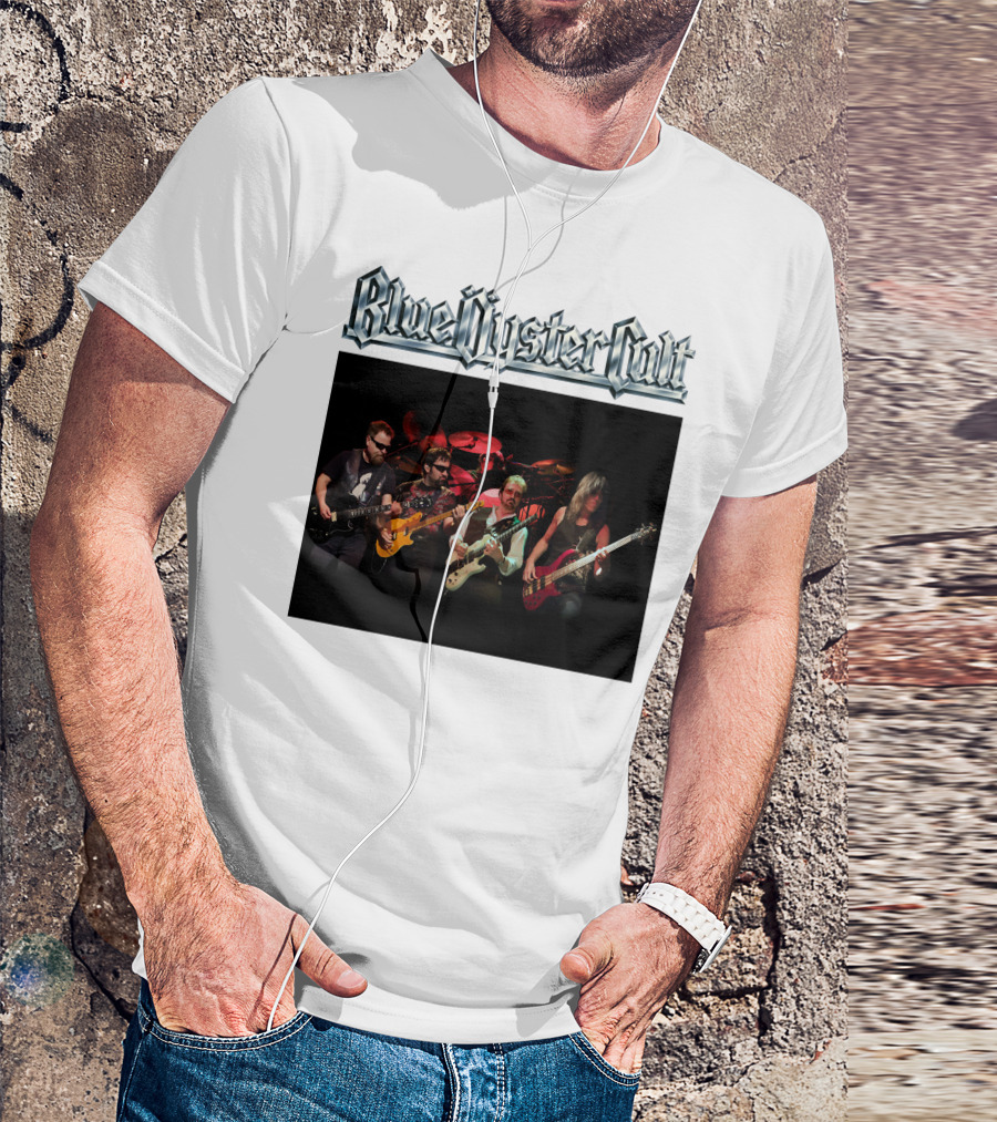 Blue Oyster Cult Live Performance Band Image T-Shirt