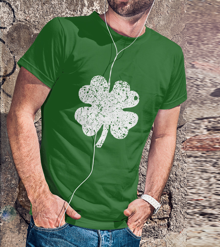 Four Leaf Clover St. Patrick's Day Green Lucky Charm T-Shirt