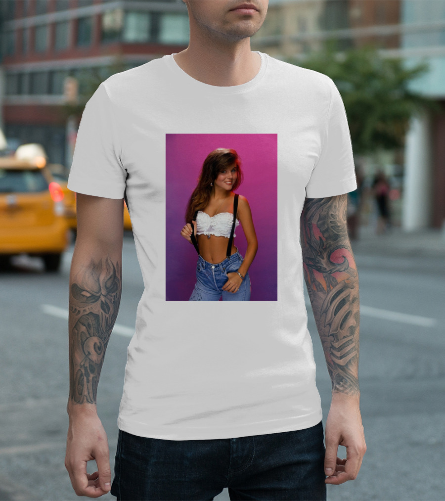 Saved By The Bell Kelly Kapowski 90s T-Shirt