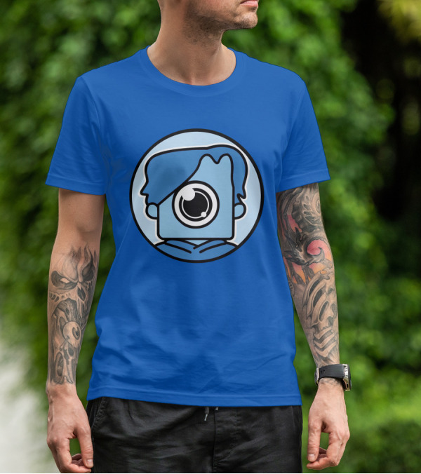 NewScapePro Blue Circle Cartoon Character With Camera Eye T-Shirt