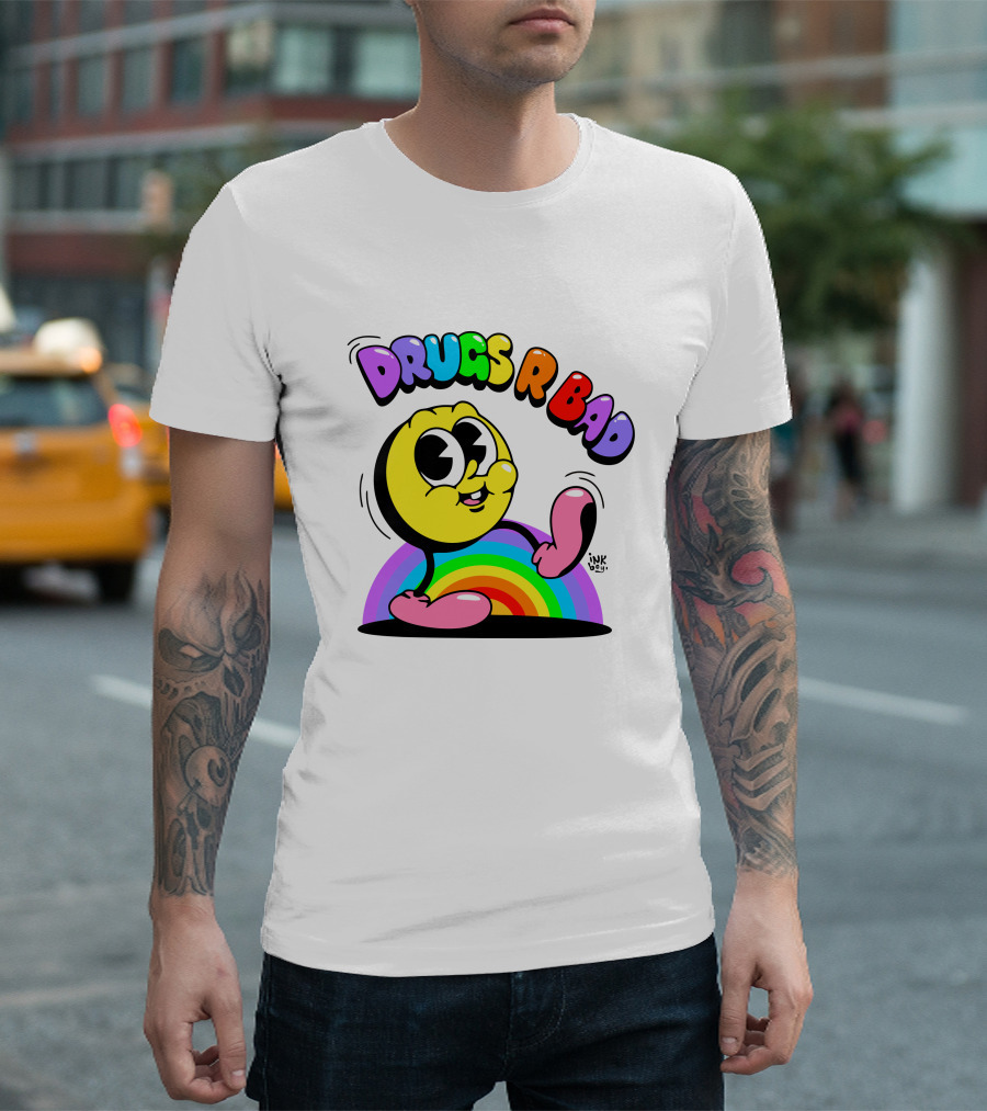 DRUGS R BAD Retro Rainbow Cartoon Smiley T-Shirt