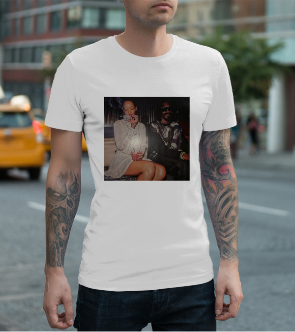 Rihanna Snoop Dogg Fenty Smoky Moment T-Shirt
