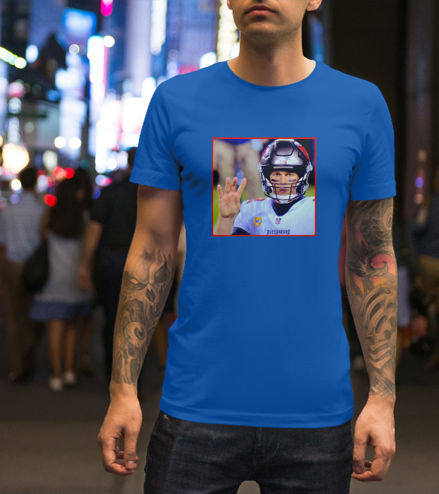 Tom Brady Blunder Tampa Bay Buccaneers Football Quarterback T-Shirt