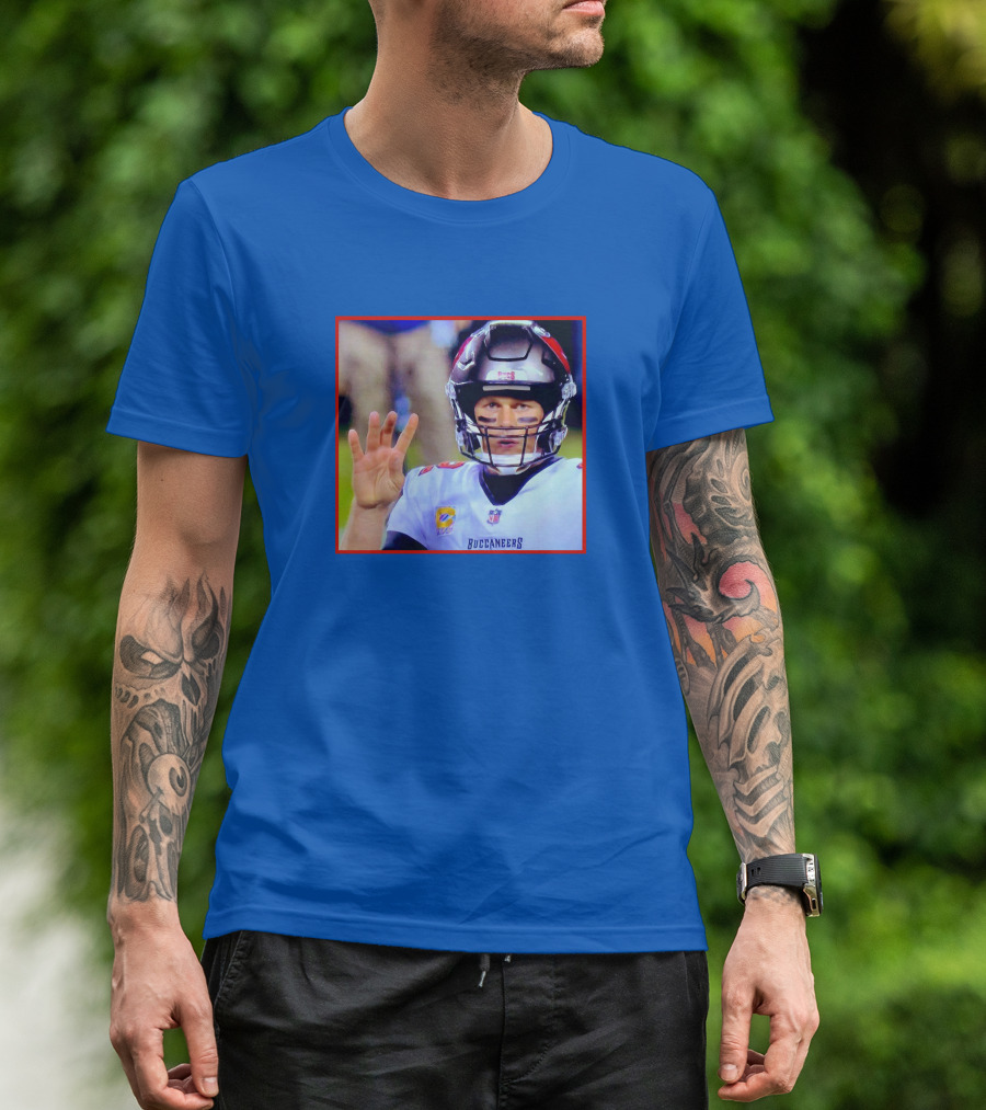 Tom Brady Blunder Tampa Bay Buccaneers Football Quarterback T-Shirt