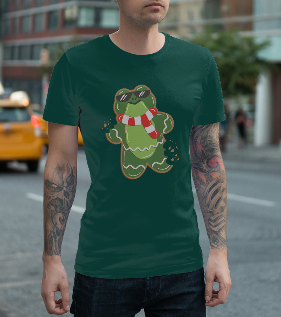 Boomerna Gingerfrog Cookie with Sunglasses and Scarf T-Shirt