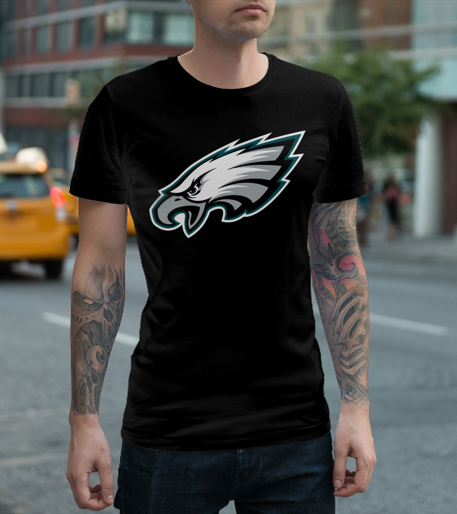 Philadelphia Eagles Football Team Fan Emblem T-Shirt