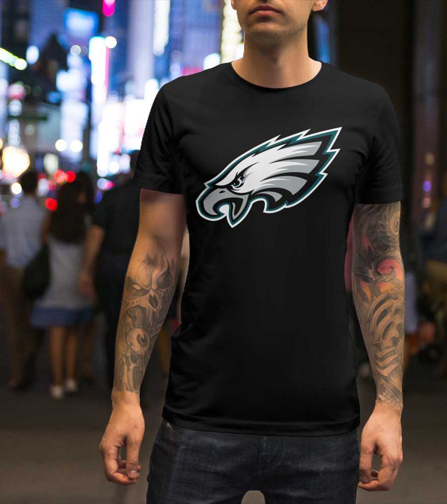 Philadelphia Eagles Football Team Fan Emblem T-Shirt