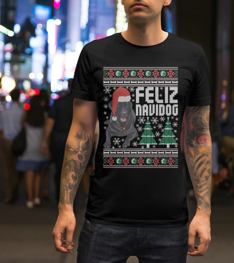 Feliz Navidog Labrador With Santa Hat And Christmas Trees Snowflakes T-Shirt