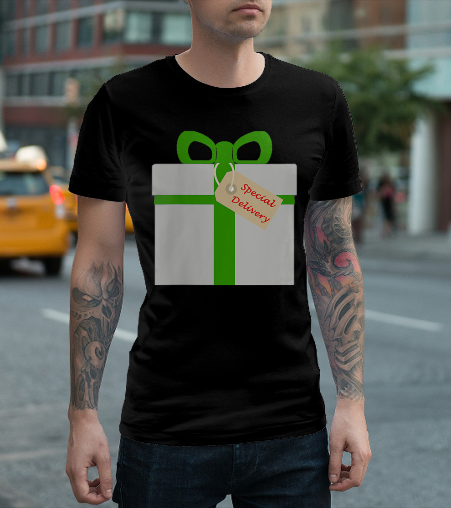 Special Delivery Gift Pregnancy Announcement T-Shirt