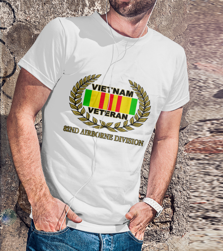 Vietnam Veteran 82Nd Airborne Division T-Shirt
