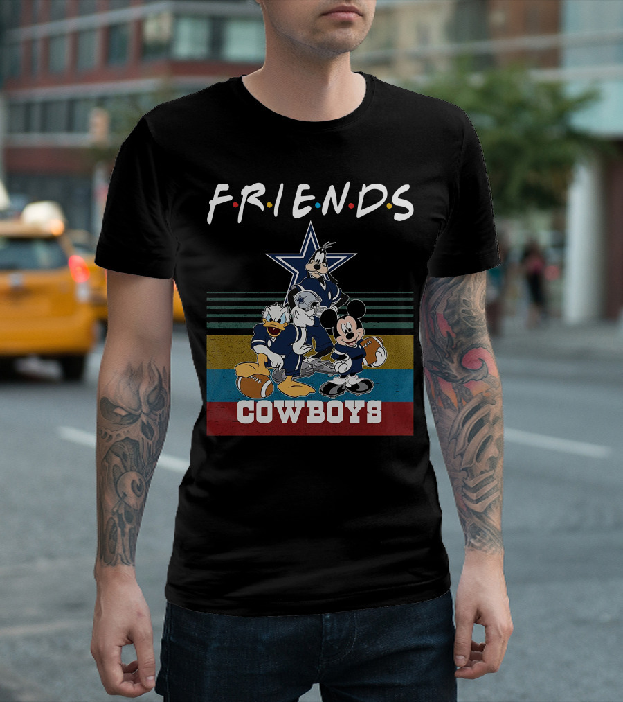FRIENDS MICKEY DONALD GOOFY COWBOYS FOOTBALL TEAM T-Shirt