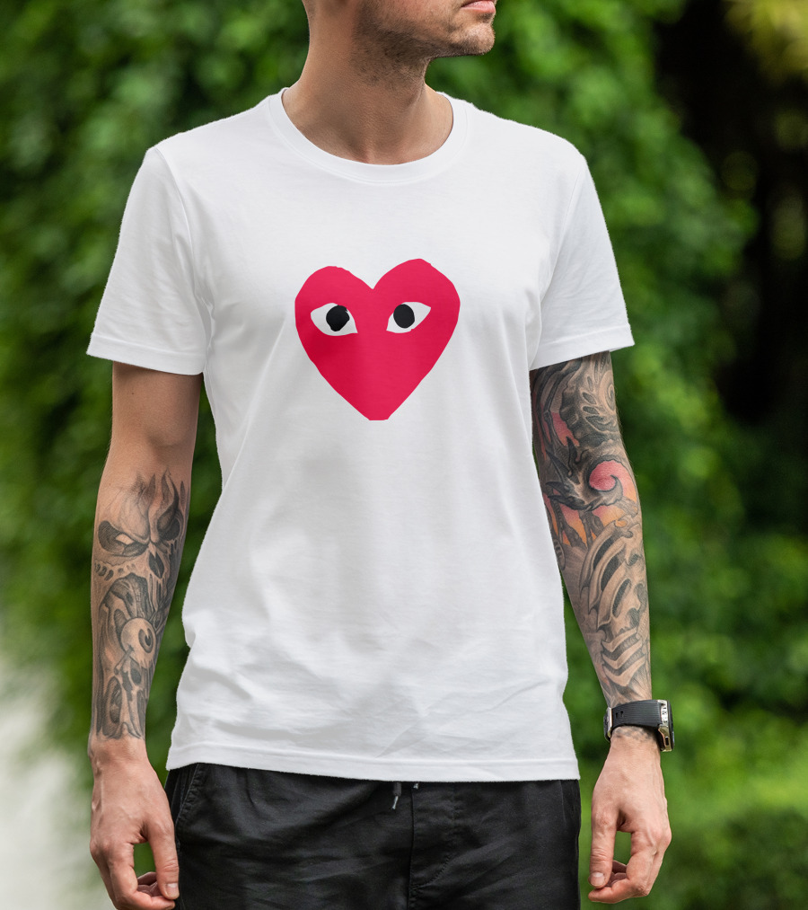 Comme Des Garçons Heart Eye Logo CDG T-Shirt