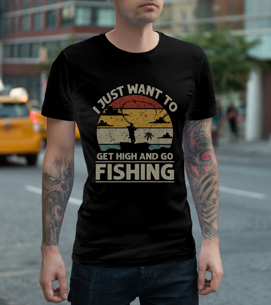I Just Want To Get High And Go Fishing Vintage Sunset Canoe Adventure T-Shirt