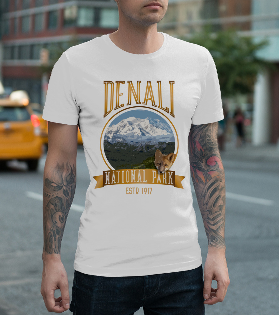 Denali National Park Estd 1917 with Mt. McKinley and Fox T-Shirt