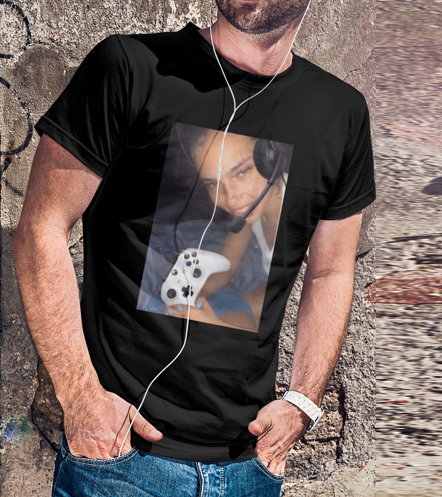 Ash Kaashh Merch Gamer Headset Controller T-Shirt