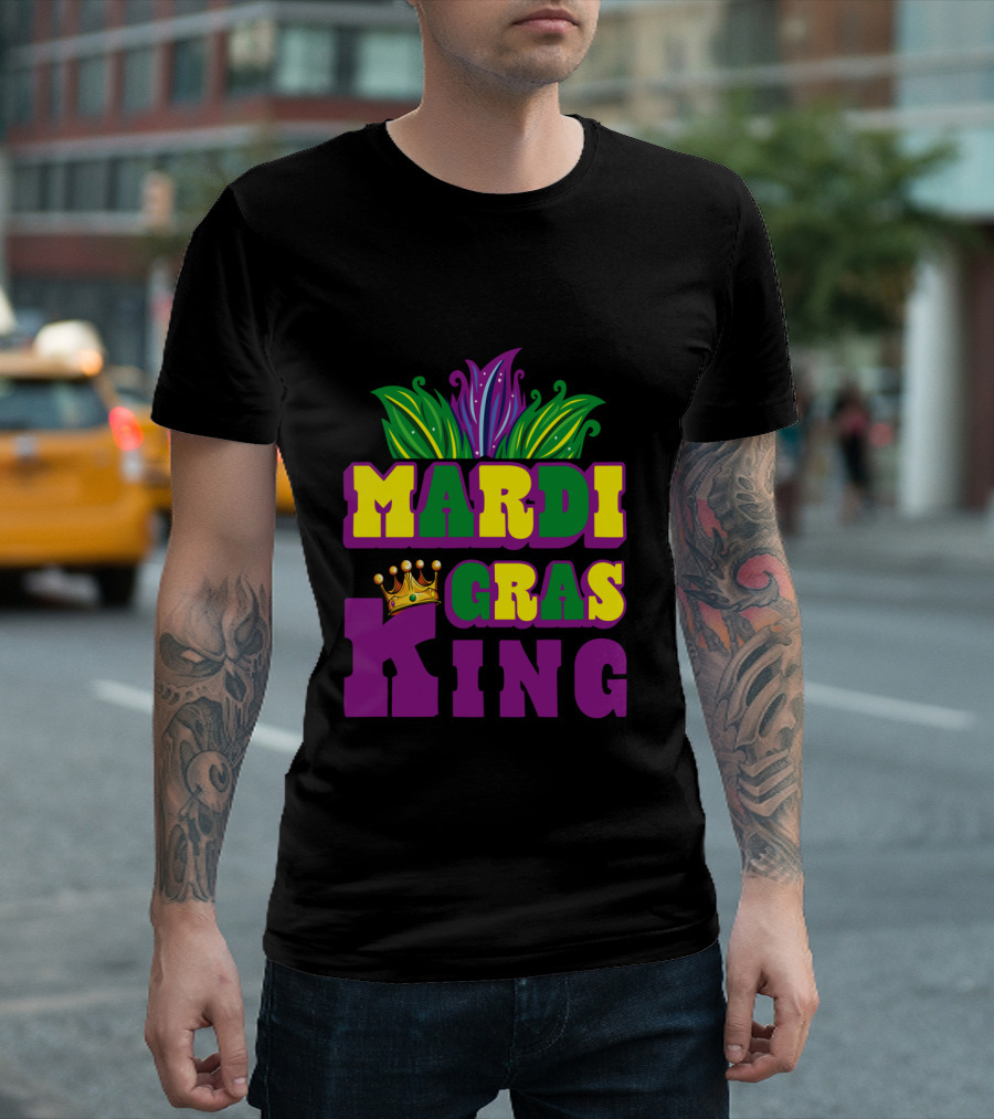 Mardi Gras King Crown With Beads Leaves and Colors T-Shirt