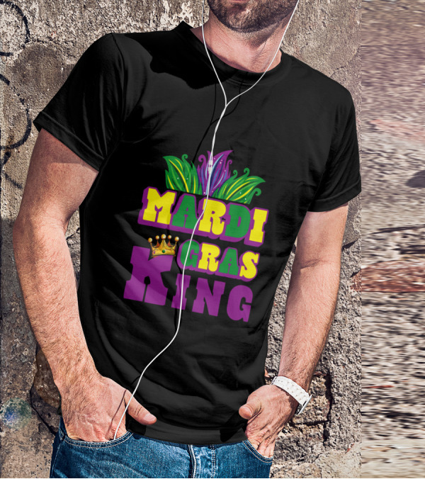 Mardi Gras King Crown With Beads Leaves And Colors T-Shirt