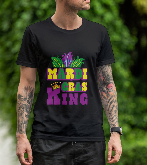 Mardi Gras King Crown With Beads Leaves And Colors T-Shirt