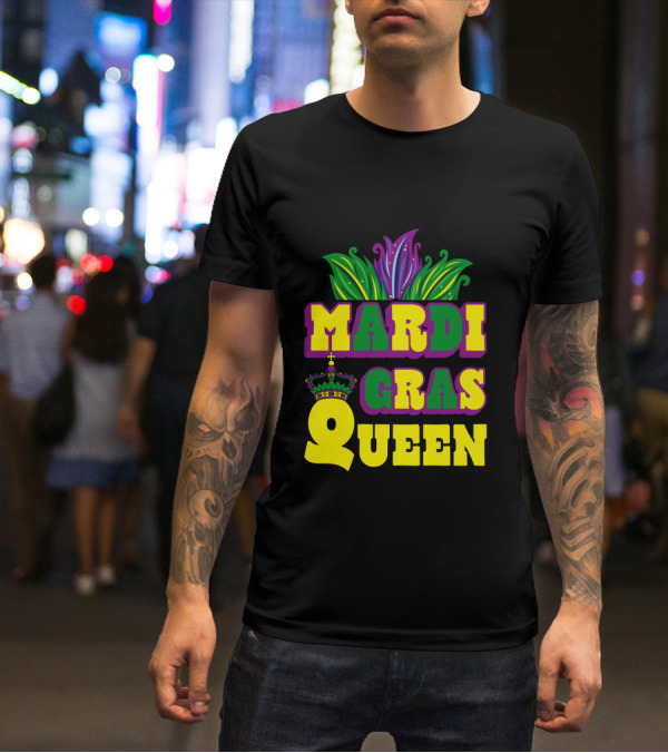 Mardi Gras Queen Crown With Colorful Feather Motif T-Shirt