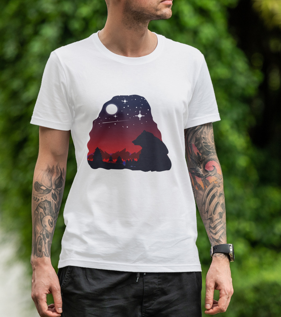 Bear Wildlife Animal Stargazing In Mountain Night Scene T-Shirt