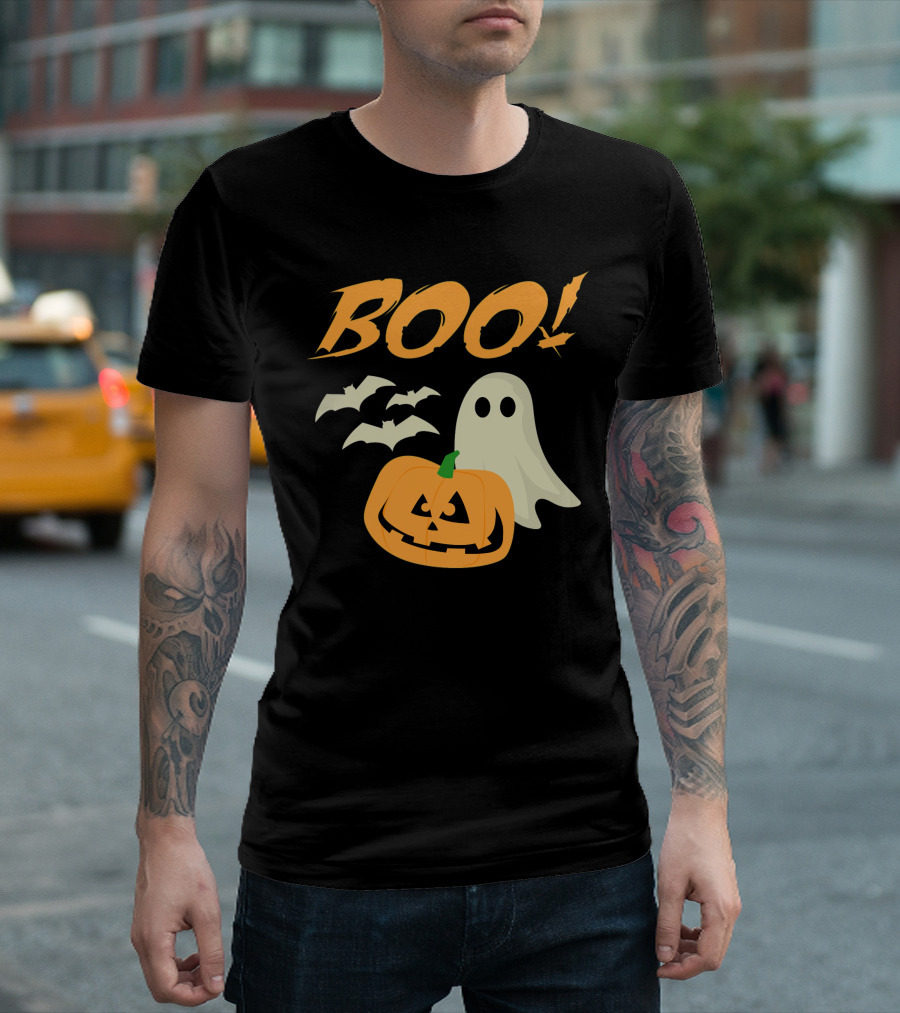 Boo Halloween Ghost Bats Jack O Lantern Spooky Scene T-Shirt