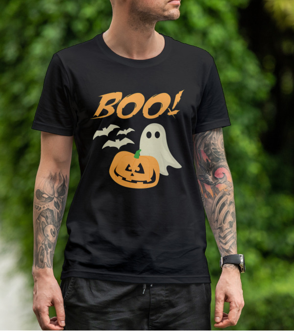 Boo Halloween Ghost Bats Jack O Lantern Spooky Scene T-Shirt