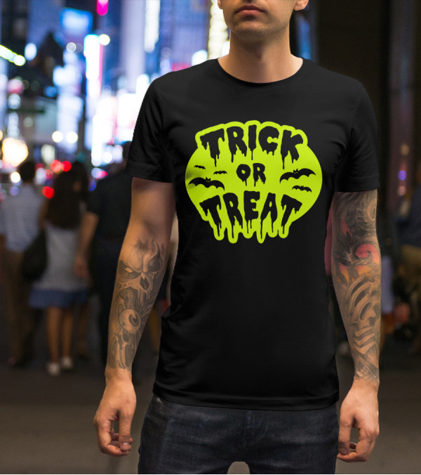 Gladditudes Trick Or Treat Dripping Font With Bats T-Shirt