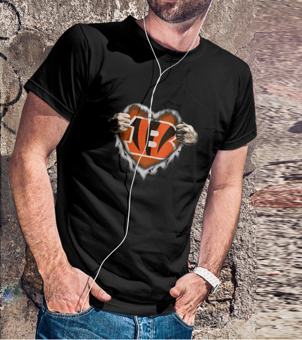 Cincinnati Bengals Ripped Logo Heart T-Shirt