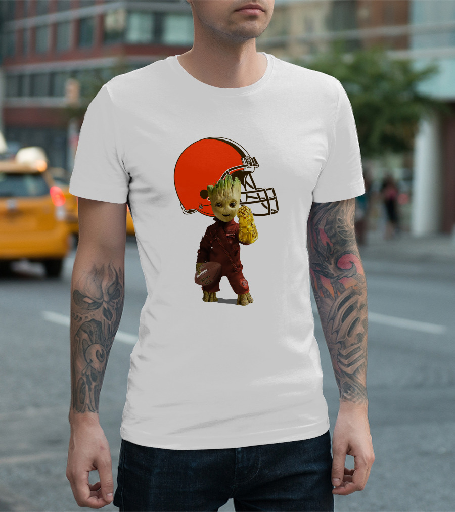 Cleveland Browns Football Groot And Infinity Gauntlet T-Shirt
