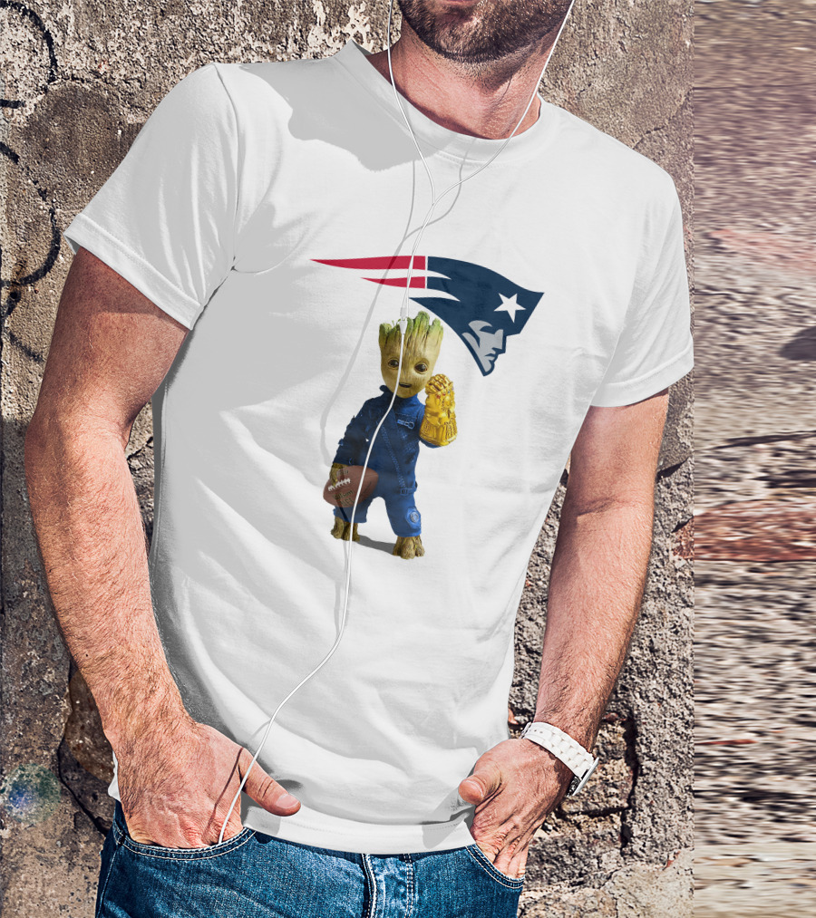 New England Patriots Groot Football Infinity Gauntlet T-Shirt