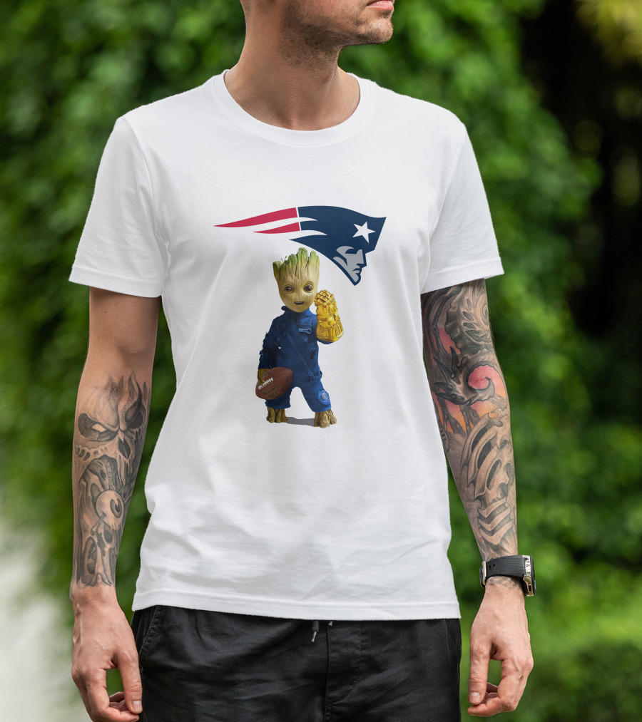 New England Patriots Groot Football Infinity Gauntlet T-Shirt