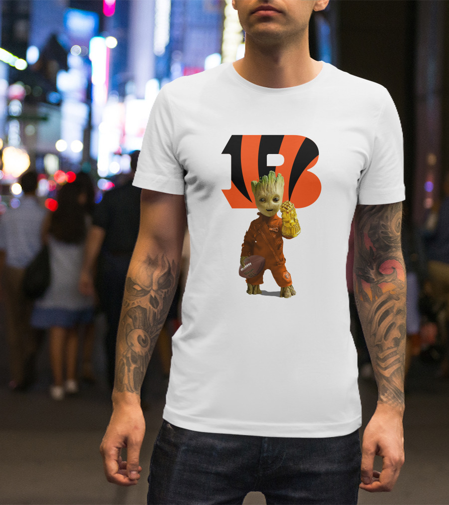 Cincinnati Bengals Groot Holding Football With Infinity Gauntlet T-Shirt