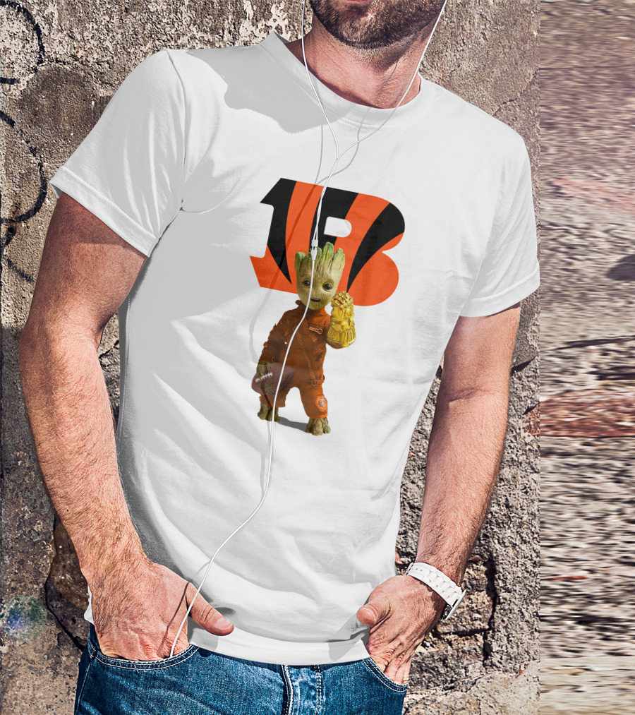 Cincinnati Bengals Groot Holding Football With Infinity Gauntlet T-Shirt