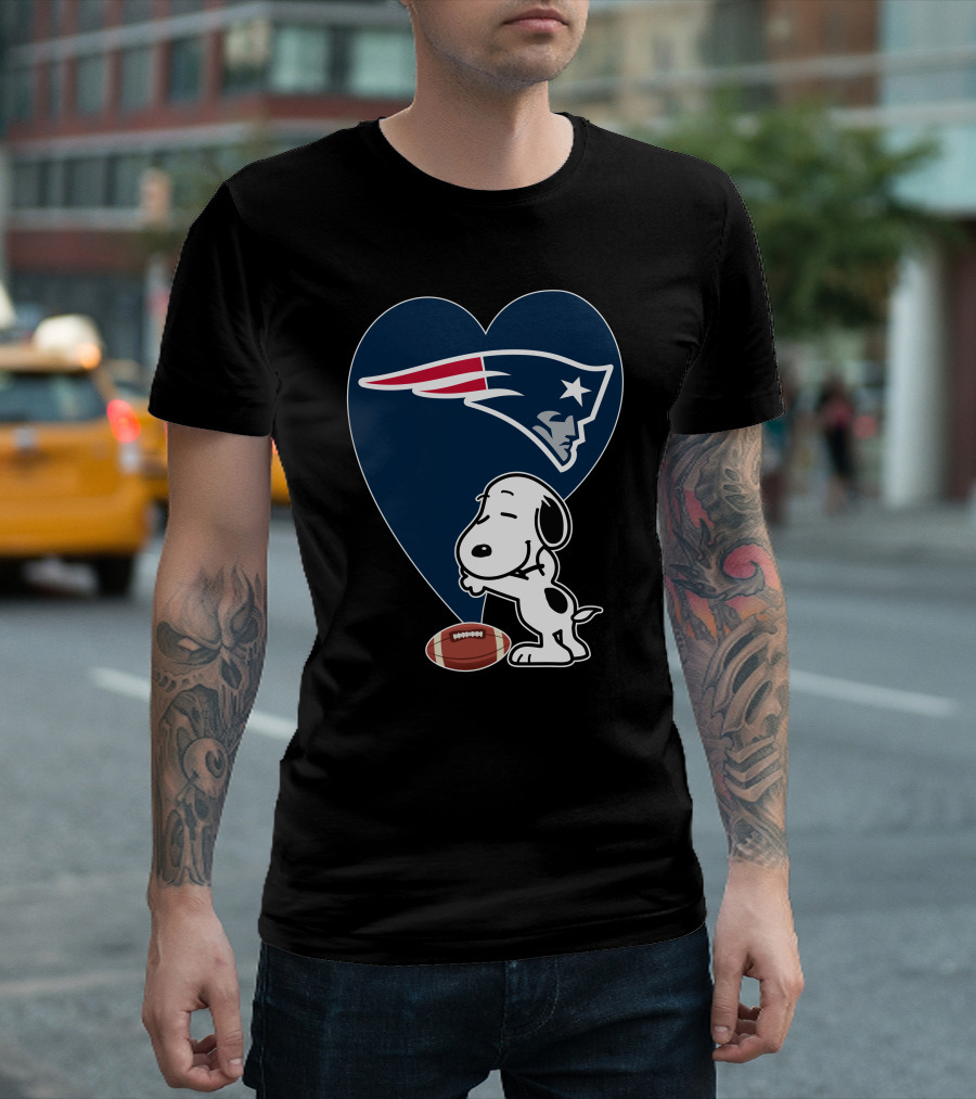 Snoopy Hugging New England Patriots Heart with Football T-Shirt