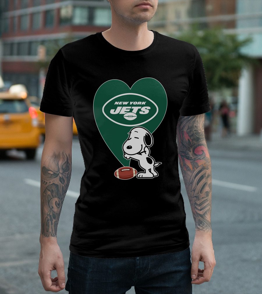 New York Jets Football Heart Snoopy Hug T-Shirt