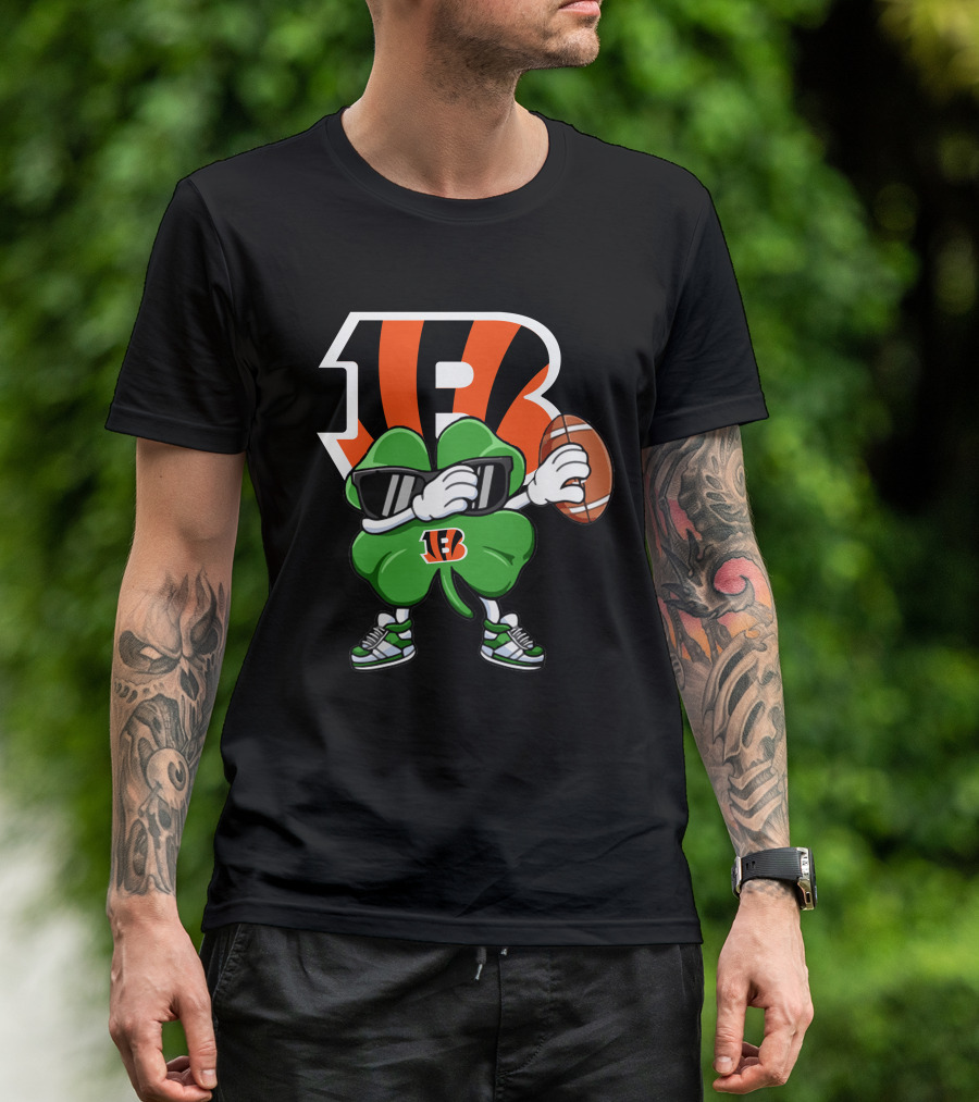 Cincinnati Bengals Football Clover With Sunglasses And Ball T-Shirt
