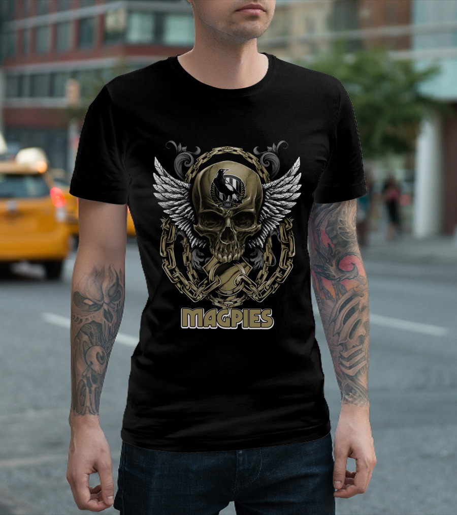 Magpies Skull with Wings and Chains 1892 T-Shirt